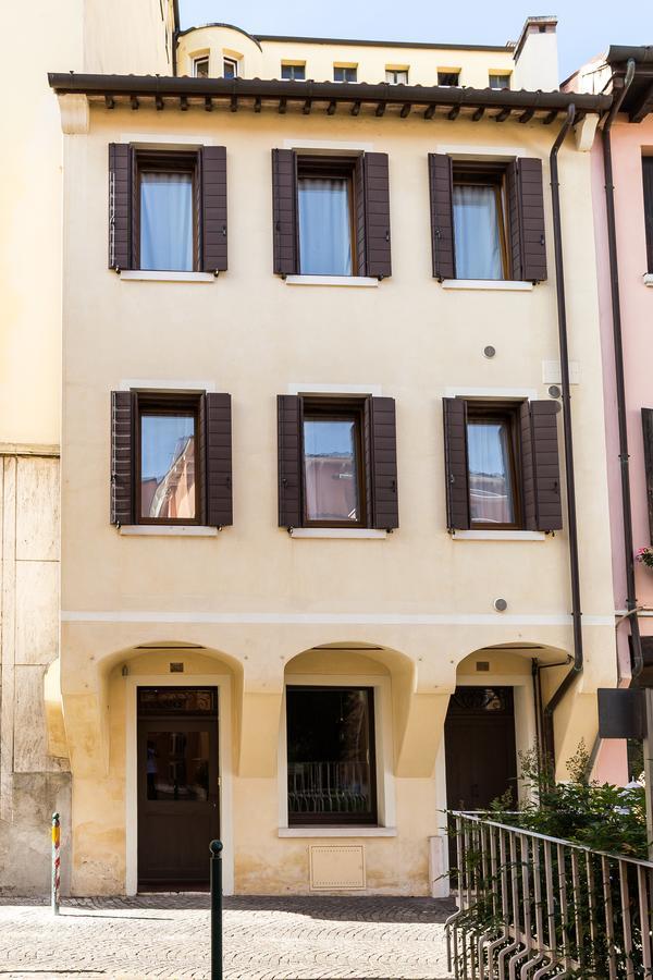 Готель Castelmenardo39 Тревізо Екстер'єр фото